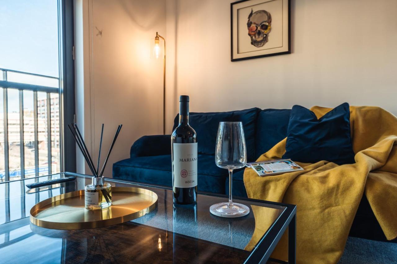 City View - A Stunning 2 Bed Apartment Glasgow Eksteriør bilde