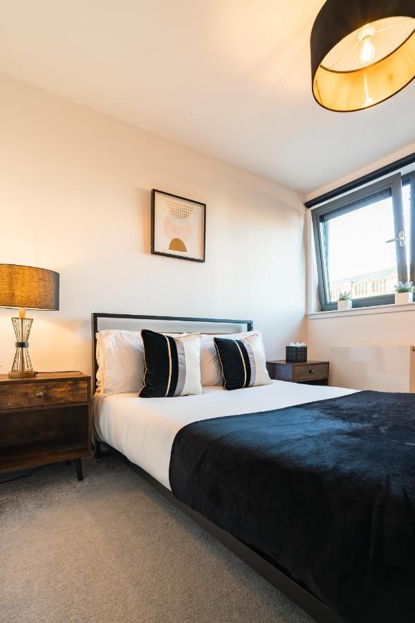 City View - A Stunning 2 Bed Apartment Glasgow Eksteriør bilde